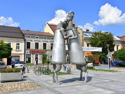 Urokliwy szlak z Nowego Targu idealny na weekend. Nie spotkasz tu tłumów