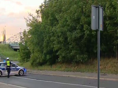 Samochód wjechał w rodzinę z małym dzieckiem. Dramatyczny wypadek w Krakowie