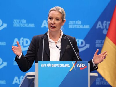 AfD na drodze do zwycięstwa. Wyjdziemy z Schengen i zrezygnujemy z euro