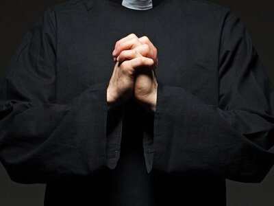 Przerwał mszę i oskarżył księdza o rozbicie rodziny. Afera w lubelskiej parafii