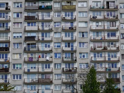 Pierwszy taki przypadek w Polsce. Dotyczy bloku z wielkiej płyty