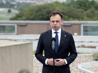 Domański komentuje dane GUS. Polska gospodarka wrzuciła wyższy bieg