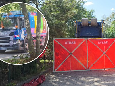 Cofał śmieciarką i nie zauważył kobiety. Makabryczny wypadek w Warszawie