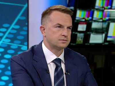„Niespokojna noc dla polityków prawicy”. Nowe wątki w aferze Zondacrypto