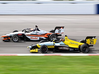 Owalne starcie numer trzy – start Tymka Kucharczyka w Milwaukee w INDY NXT na żywo w Motowizji