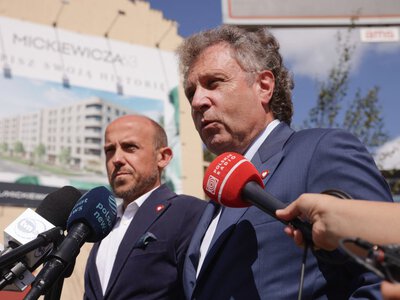 Afera Zondacrypto. Politycy KO składają zawiadomienie na Moskala. Budka wzywa Kaczyńskiego