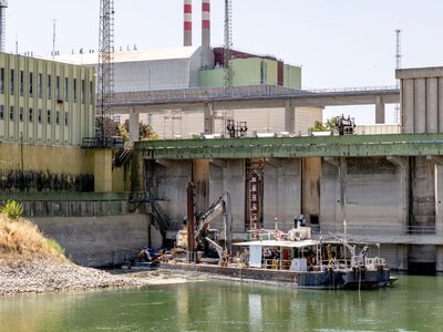 „Węgrom się udało”. Elektrownia Paks wraca do pracy z pełną mocą