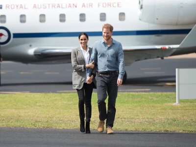 Harry i Meghan już w Wielkiej Brytanii. Na miejscu czekają na nich wyzwania