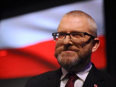Usłyszał zarzuty i zrobił to znowu. IPN wszczyna kolejne śledztwo przeciwko Braunowi