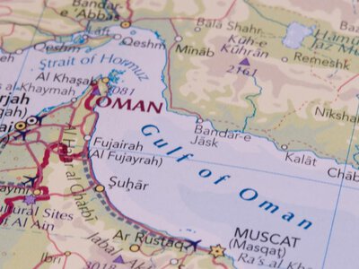 Iran rozmawia o korytarzu przez Ormuz. Katar chce deeskalacji napięć