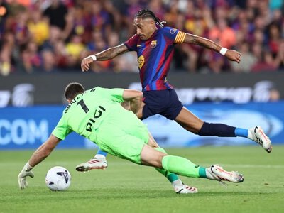 Sensacji nie było. Barcelona liderem tabeli La Liga. Dwa ciosy na Camp Nou