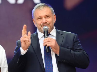 Żurek w wywiadzie dla Interii z ofertą dla Piesiewicza. Zachęcamy