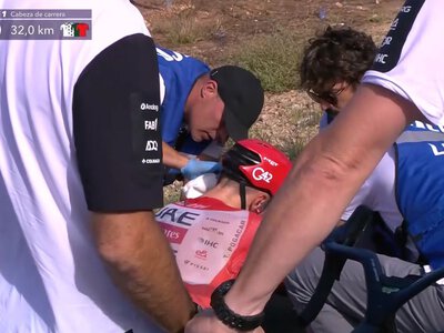 Wielka kraksa na Vuelta Espana. Zakrwawiony Pogacar trafił do szpitala