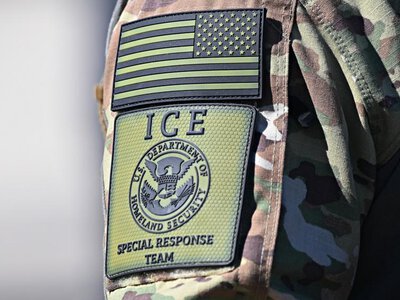Rękawice rażące prądem dla ICE. Agencja wyda na nie 16,7 mln dolarów