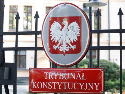 To będzie pierwszy krok do zażegnania kryzysu. Sędziowie TK apelują do polskich władz