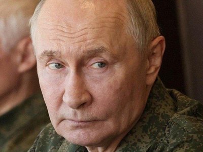 Nowa taktyka Kremla. Putin czeka na właściwy moment do wielkiego uderzenia
