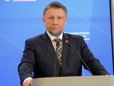 Kierwiński obiecuje zmiany w systemie ostrzegania. Tłumaczy problemy z alertami. Będą działały lepiej