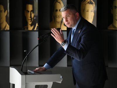 Obrońcy Piesiewicza zablokowani. Powodem decyzja sądu
