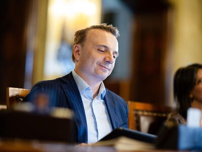 Kłopoty Łukasza Gibały. Komisja odrzuci podpisy. Nie były fałszowane