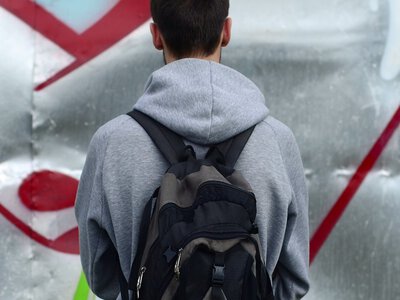 Nie jesteśmy odporni na fałszywe przekazy. Krytyczne myślenie to kompetencja przyszłości