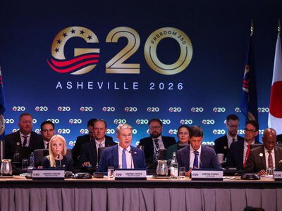 Polska pierwszy raz przy stole G20. Domański i Glapiński w Asheville