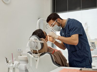 Turystyka dentystyczna. Tu Polacy jeżdżą po plomby za 50 zł