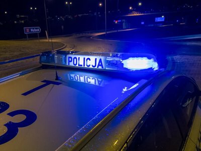 Zabrał samochód bez wiedzy rodziców. Rozbił Maybacha wartego miliony