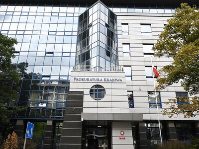 Posłowie PiS i Rozwoju Plus zasłaniali się interwencją. Kary nie uniknęli