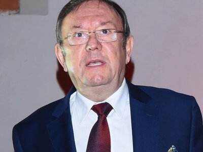 Zbigniew Buczkowski o kontynuacji serialu Dom. Już czeka na telefon