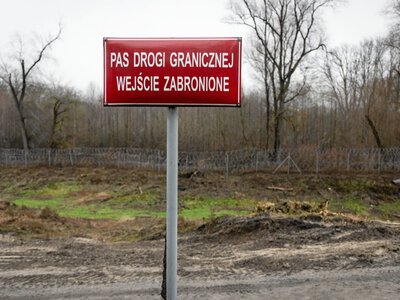 Rząd szykuje ostrzejsze przepisy ws. przemytu migrantów. Mogą skomplikować życie grzybiarzom