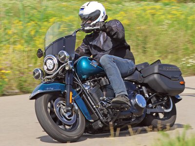 Harley-Davidson Heritage Softail Classic. On ma niesamowity potencjał. Test i opinia