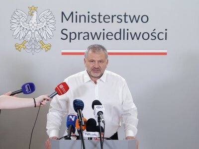 Żurek reaguje na sprawę byłego szefa SKW. Uderza w Ziobrę. Niedopuszczalna sytuacja