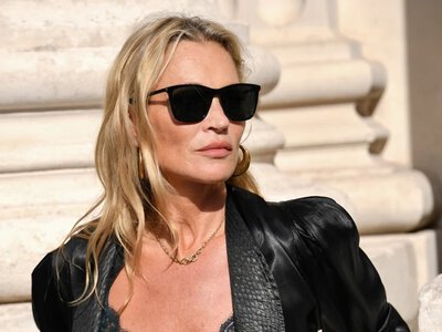 Kate Moss to królowa jesiennych stylizacji. Jak nosi płaszcze i ramoneski?