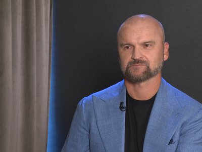Scam, Facebook i polska gospodarka. Brzoska w „Portfelu Kowalskiego”