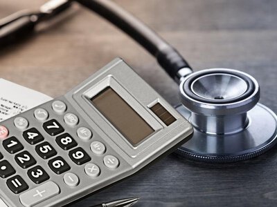 Budżet dorzuci do NFZ aż 41,5 mld zł. Na zdrowie popłynie rekordowe 7 proc. PKB