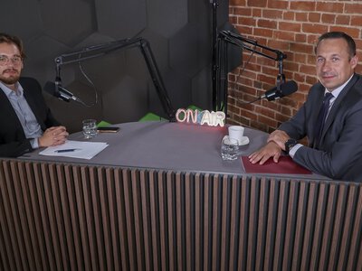 Jak się maluje przyszłość Dolnego Śląska? Ważne rozmowy podczas Forum Ekonomicznego w Karpaczu