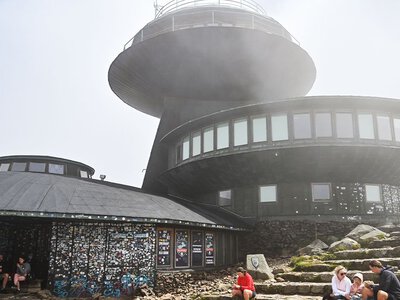 Obserwatorium na Śnieżce czeka remont. Budynek powstał w 1974 roku