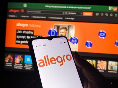 Allegro Klik podbija rynek. 370 tysięcy osób płaci w nowy sposób
