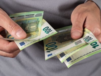 12 tys. zł bez wykształcenia. Szukają Polaków do pracy w Niemczech