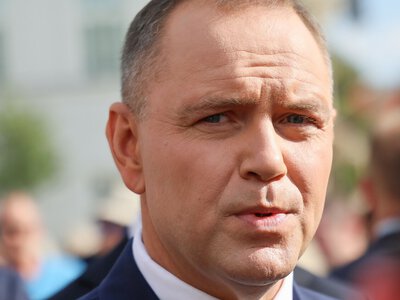 „Tandetny gest. Politycy komentują projekt Karola Nawrockiego ws. kryptowalut
