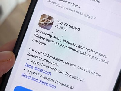 Apple'a odkleiło. Aktualizacja iPhone'a ma ponad 22 GB