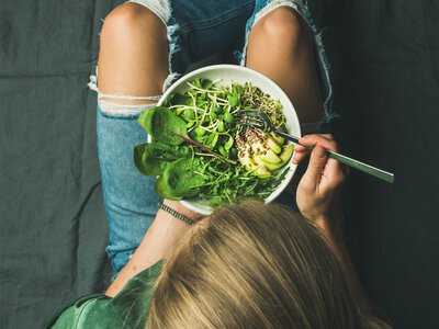 Dieta planetarna namieszała na talerzach i w portfelach. 90 procent dań pozostaje nietkniętych, a podwyżki nieuniknione