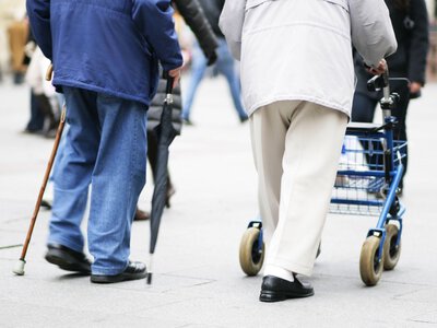 Kiedy na emeryturę? Dylemat dla 350 tys. Polaków w przyszłym roku