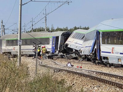 Wykolejenie pociągu na Mazowszu. Doszło do zderzenia z ciężarówką
