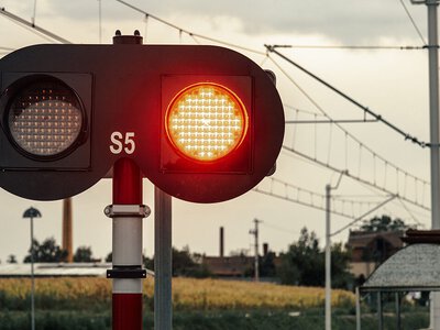 „Zmiany w trybie pilnym”. Nawet utrata prawa jazdy za złamanie przepisów na torach