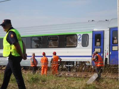 Wypadek pociągu w Sokolnikach Suchych. Kierowca ciężarówki się tłumaczy