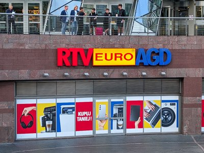 RTV Euro AGD z dziwną reklamą. UOKiK odpowiada