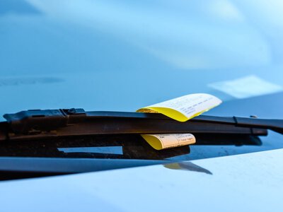 Wygląda jak okazja, a jest przynętą. Nowy trik na kierowców