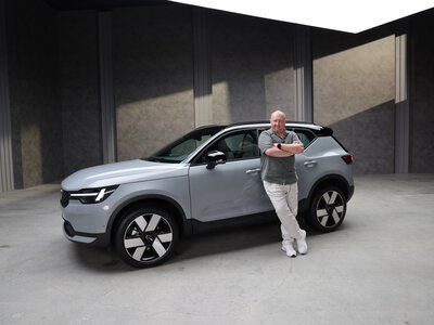 Tak. To jest popularne Volvo XC40 po poważnym liftingu. Znajdziesz różnice?