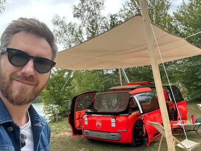 Od plażowego 2CV po ELO: jak Citroen uczy Francuzów aktywnie żyć